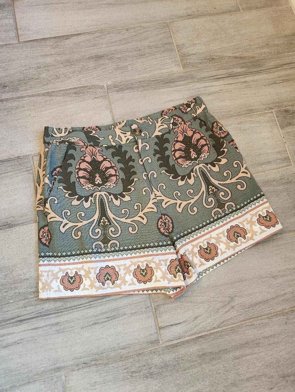 Sanctuary City Shorts S Green Linen Spring Breaker Floral High Waist New $100 - Picture 9 of 13